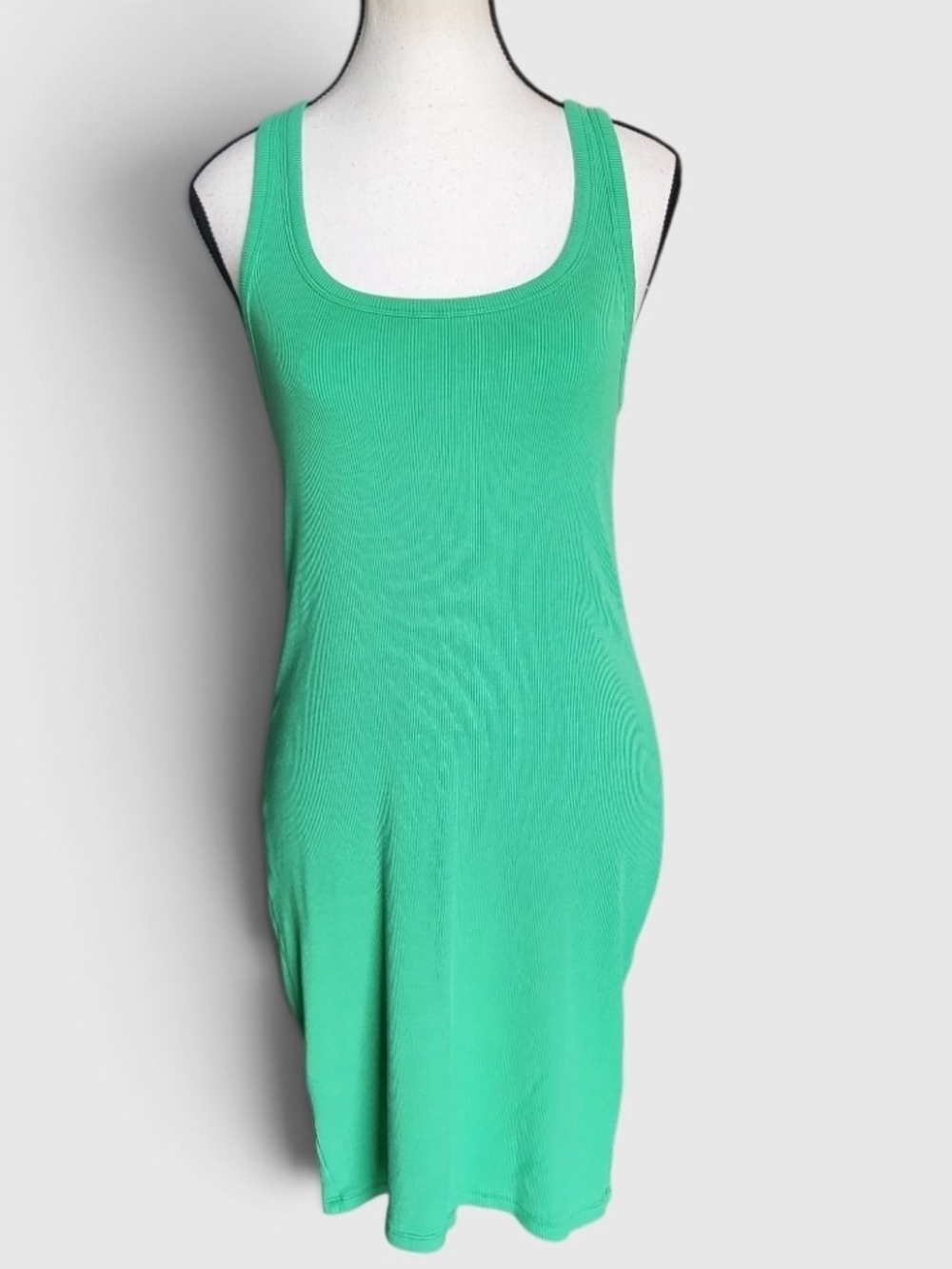 Aritzia Wilfred Free Ribbed Knit Bodycon Dress Kelly Green Pop of Color Y2K